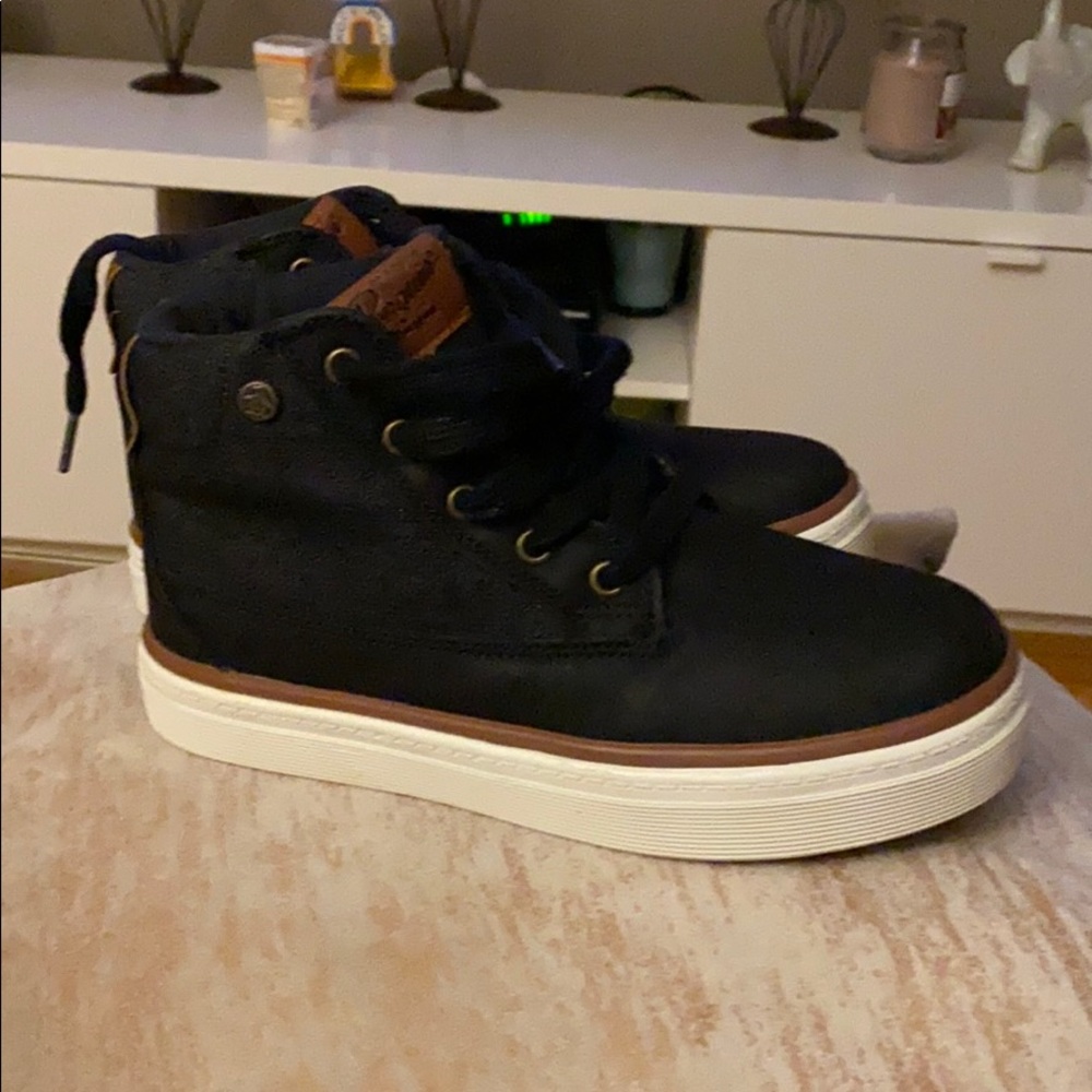 Very nice modern shoes